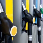Szerdától csökken a benzin ára – Magyarországon