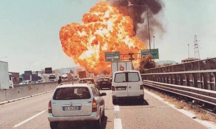 Óriási robbanás történt a bolognai reptér közelében (Videóval)