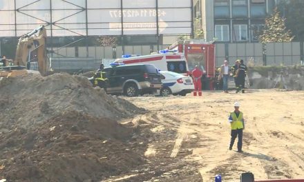 Építőmunkásokra omlott egy fal Belgrádban