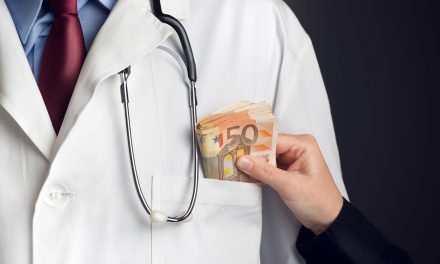 Újvidék: Kenőpénz elfogadása és hivatali visszaélés miatt ítéltek el ortopéd szakorvosokat