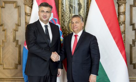 Orbán Viktor a horvát miniszterelnökkel tárgyalt