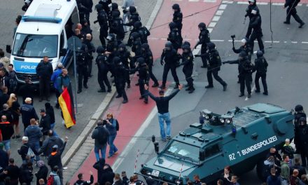Többen megsérültek a szombat esti chemnitzi tüntetéseken