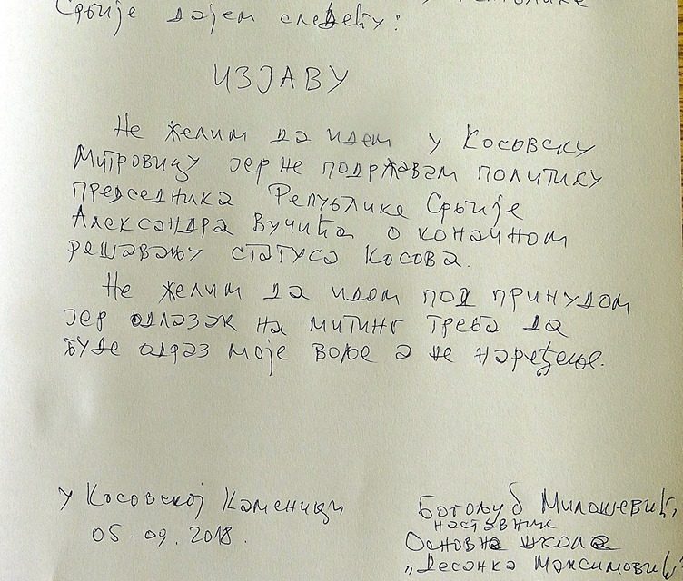 Egy tanárnak írásba kellett adnia, hogy nem akar részt venni Vučić koszovói meetingjén