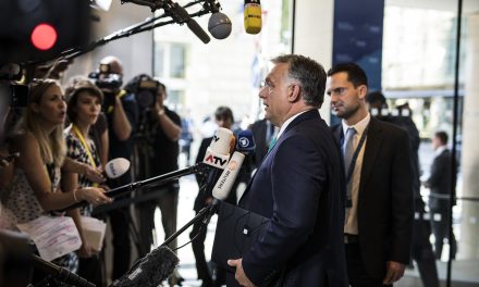 <span class="entry-title-primary">EU-csúcs Salzburgban</span> <span class="entry-subtitle">Orbán Viktor: Mi vagyunk az EPP legsikeresebb pártja</span>