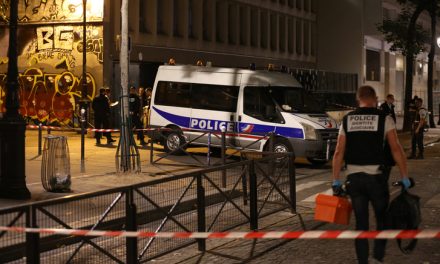 Hét embert késelt meg egy afgán férfi Párizsban