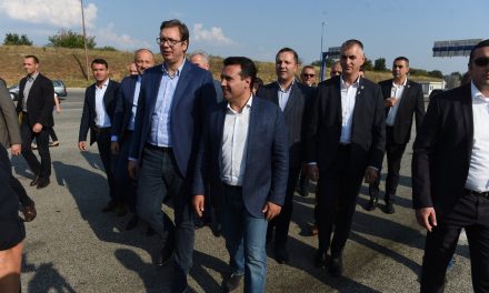 A közös határellenőrzésről tárgyalt Zaev és Vučić