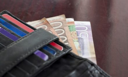 Hatszázhatvan euró felett az átlagfizetés