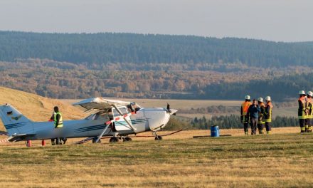 Németország: Egy Cessna gép csapódott az emberek közé, legalább hárman meghaltak