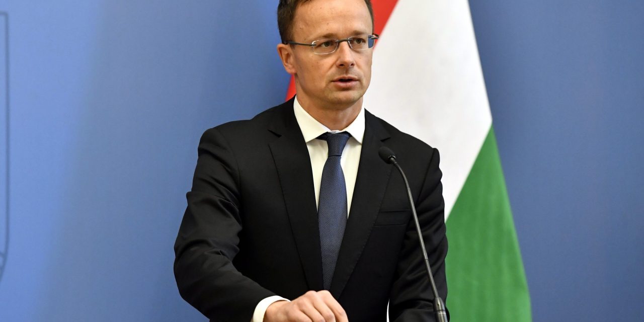 Magyarország is kiutasít egy ukrán konzult