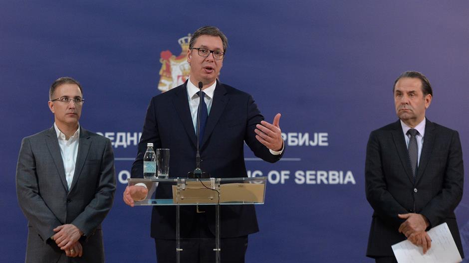 Vučić: Nem vágunk vissza, Pristina vonja vissza a döntését