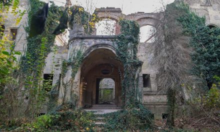A csodás Fernbach-kastély romjai (Galéria)