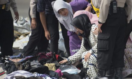 Megtalálták az indonéz repülőgép feketedobozát