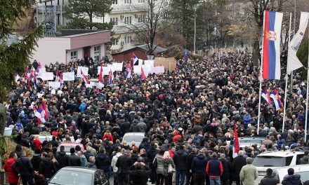 Koszovó: Lemondtak a szerb többségű települések polgármesterei