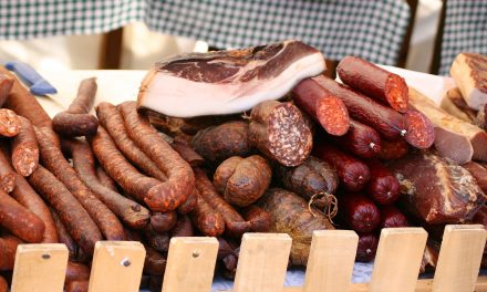 Meet & Eat: Sertésnapok, régi receptek és ételek fesztiválja Szabadkán (Fotók)