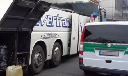 Sokkot kaptak a német rendőrök a Severtrans buszától