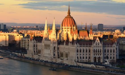Magyarországon újra meghosszabbították a veszélyhelyzetet