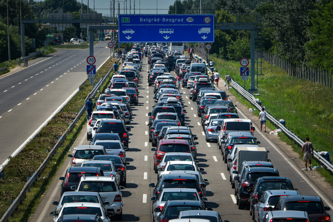 Határátkelés: Segítsünk magunkon és másoknak a BorderWatcherrel!