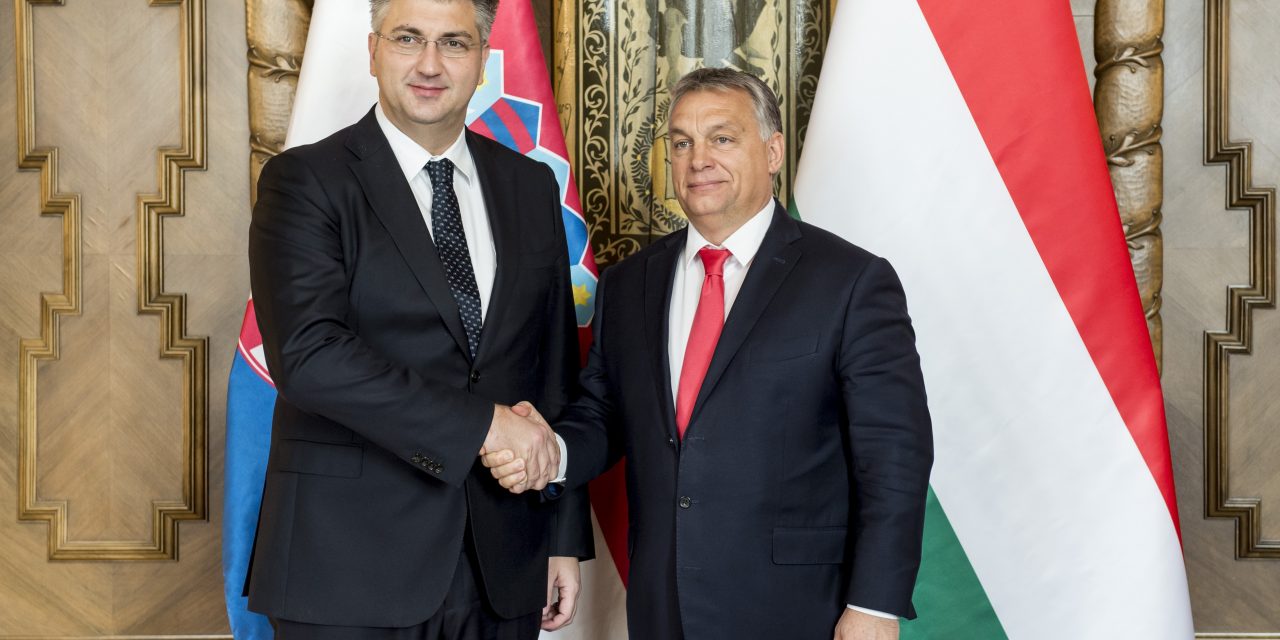 Orbán Viktor hétfőn Horvátországban tárgyal