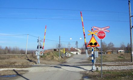 Sorompó került a Donje Međurovo-i vasúti kereszteződésbe