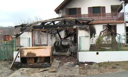 Felgyújtották egy újságíró házát majd rálőttek (Videóval)