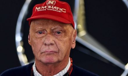 Kórházba került Niki Lauda