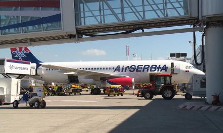 Air Serbia: Káosz a belgrádi reptéren, nincs elég alkalmazott, folyamatosak a késések