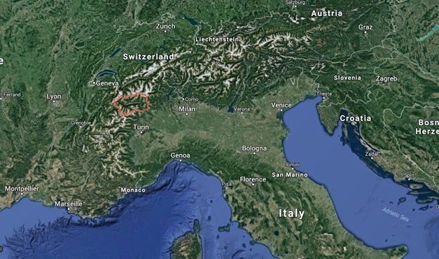 Helikopter és kisrepülő ütközött az Alpokban, öten meghaltak