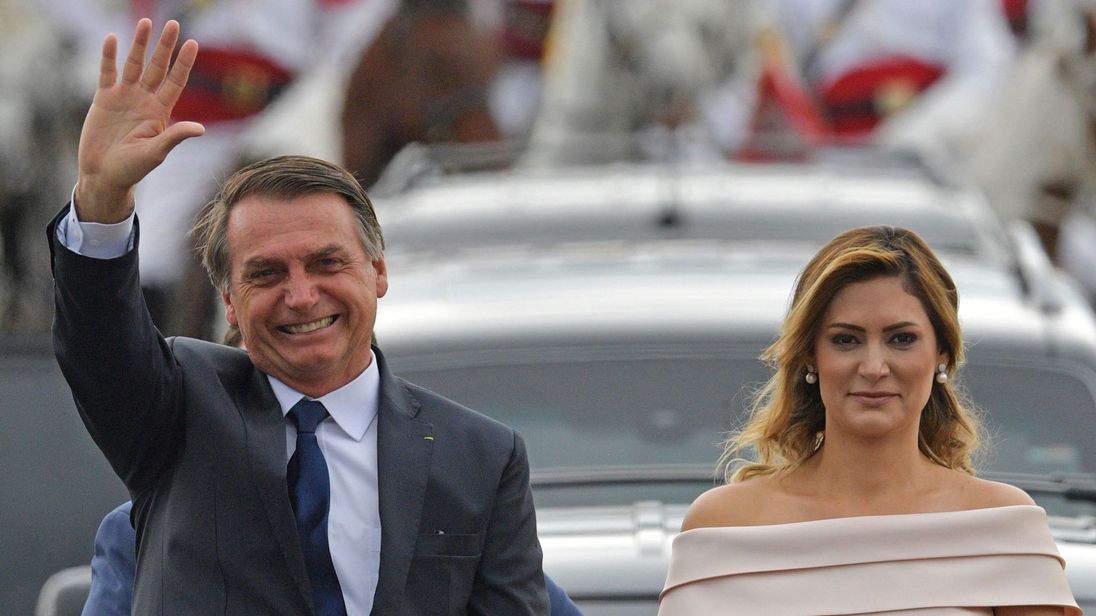 Felesküdött Brazília új elnöke