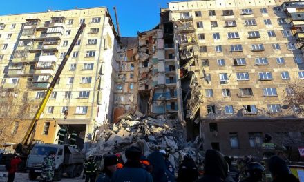 Újabb halottakat emeltek ki a Magnyitogorszkban felrobbant lakóház romjai alól
