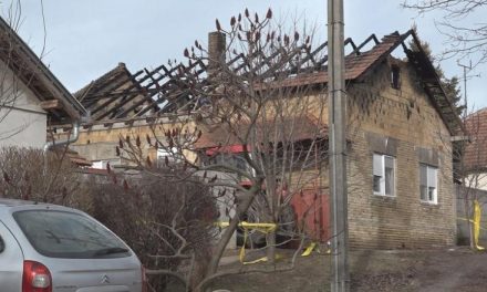 Leégett egy család háza Kishegyesen, a családfő rosszul lett és meghalt