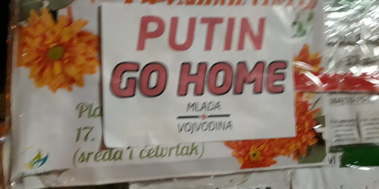 Putyin menj haza! feliratú plakátok jelentek meg Vajdaság több településén