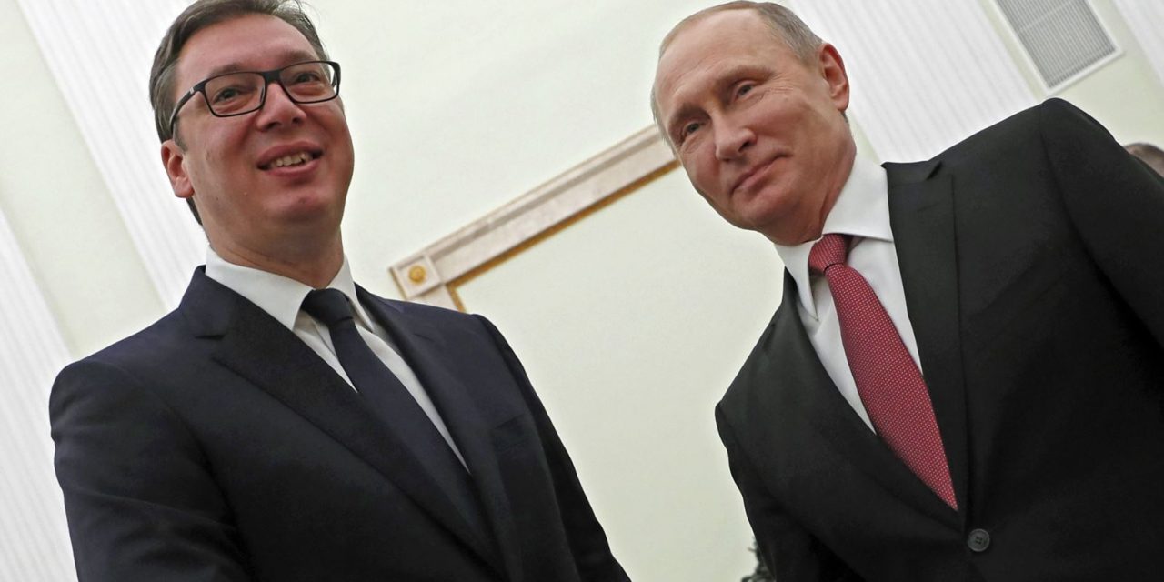 Vučić: Putyin megígérte, hogy senki sem bánthatja Szerbiát