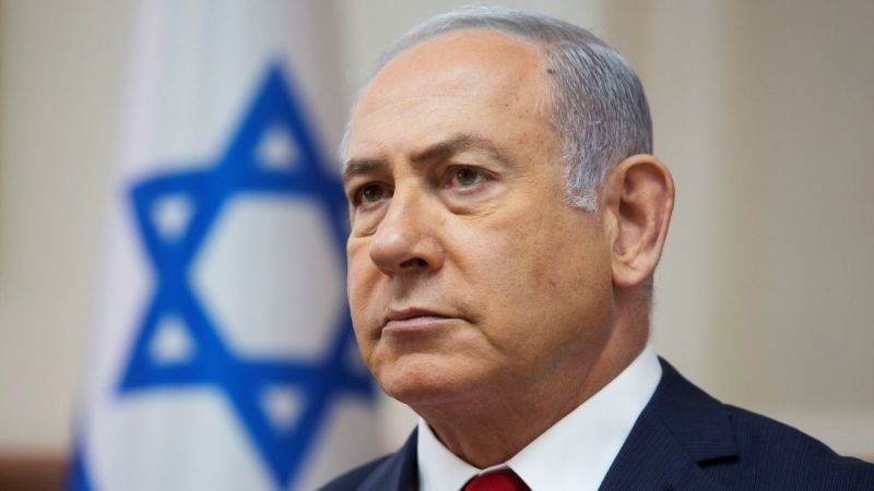 Rakétatámadás szakította félbe Netanjahu kampánybeszédét