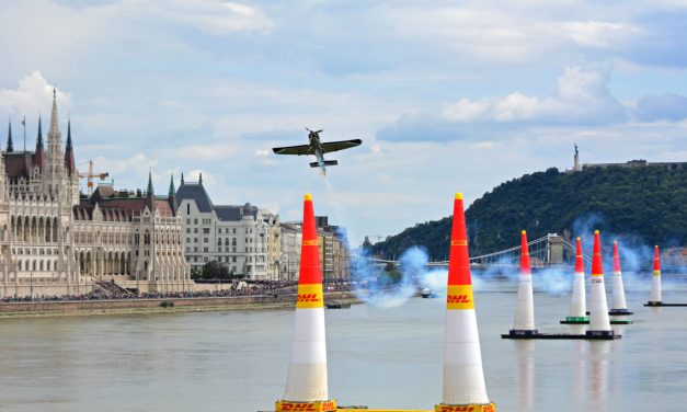 <span class="entry-title-primary">Tarlós István kidobta az egyik legrangosabb sporteseményt</span> <span class="entry-subtitle">Nem lesz több Red Bull Air Race Budapesten</span>