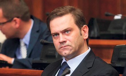 Borko Stefanović: „Nincs többé köztársasági parlamentünk”