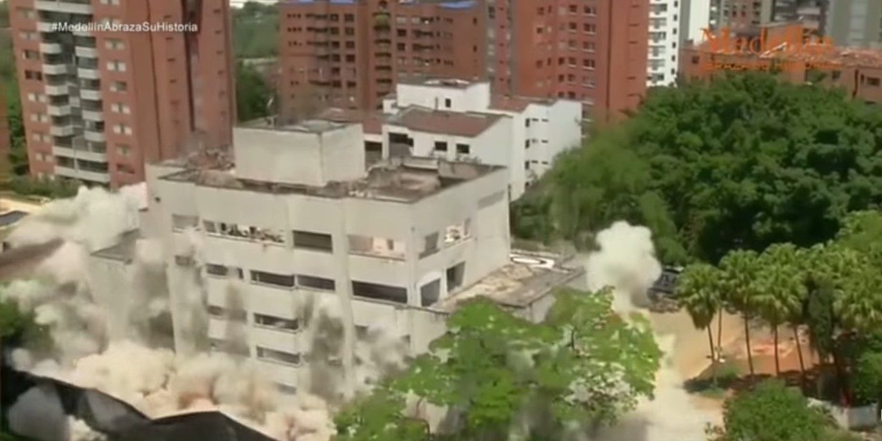Levegőbe repítették az épületet, amiben Pablo Escobar lakott (Videóval)