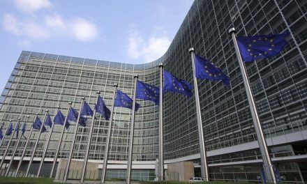 Várhelyi Olivér: A háború pozitív hatása, hogy az EU újra bővülni akar