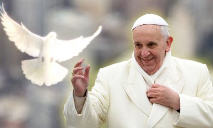 Öt új szentet avatott a pápa