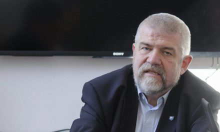 Diktatórikus vezetéssel vádolják a Székely Nemzeti Tanács elnökét