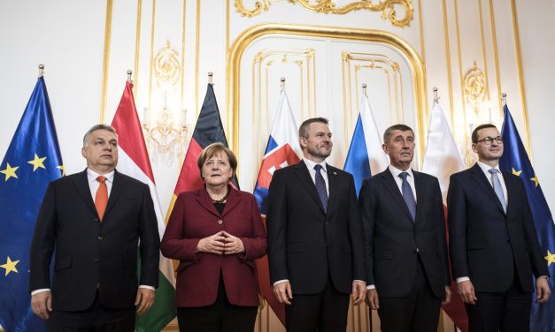 Orbán: Minden nagy döntéssel várjuk meg az EP-választást
