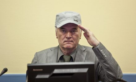 Ratko Mladić kórházba került