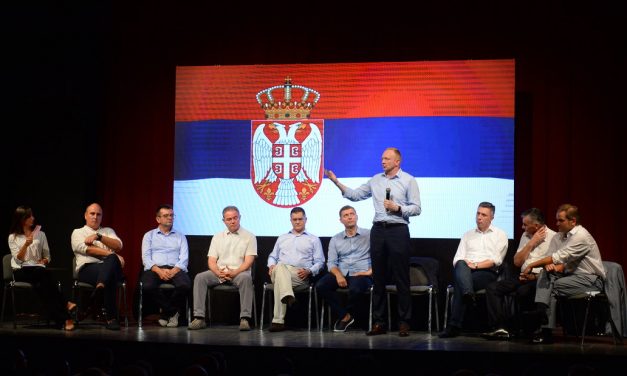 Szövetség Szerbiáért: Nem akarunk a látszatdemokrácia részesei lenni