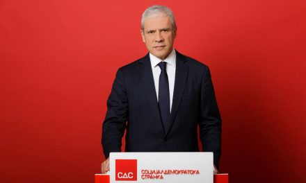 Tadić pártja is csatlakozik az ellenzéki összefogáshoz