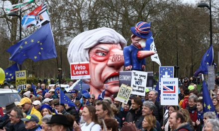 Brexit – Százezres tüntetés Londonban az újabb népszavazásért