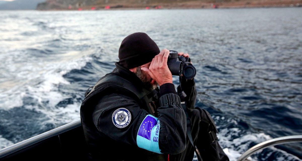 10 ezer új határőrre van szüksége a Frontexnek