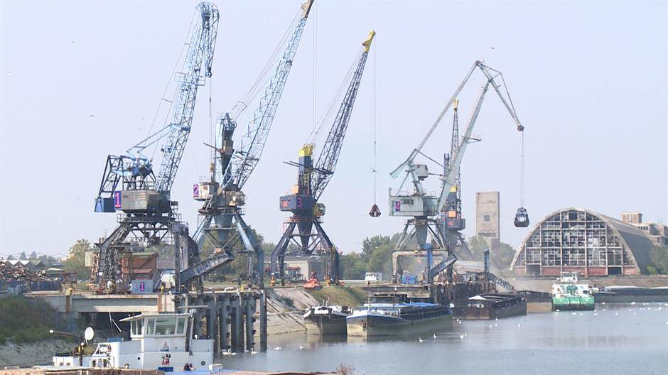 Arab cég venné meg az Újvidéki Kikötőt