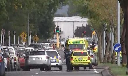 Vérengzés Új-Zélandon: Negyven halott, húsz sebesült