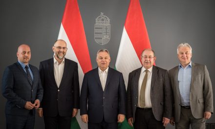 Az Európai Néppárt magyar tagszervezeteivel egyeztetett a Fidesz elnöke