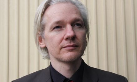 Mégis kiadhatják Assange-t Amerikának
