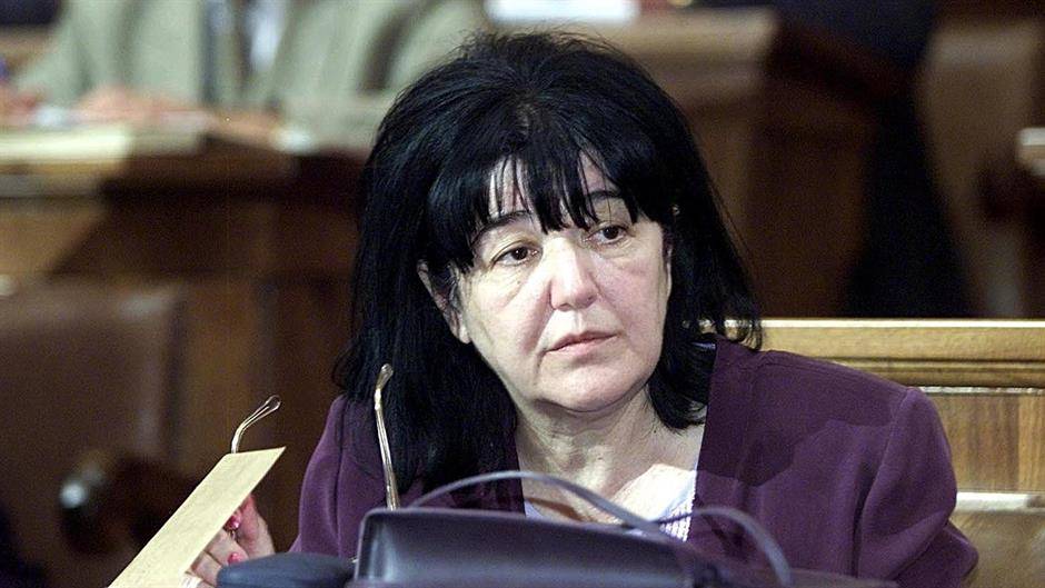 Miloševićék lánya nem volt az édesanyja hamvasztásán, mert nincsenek személyi okmányai